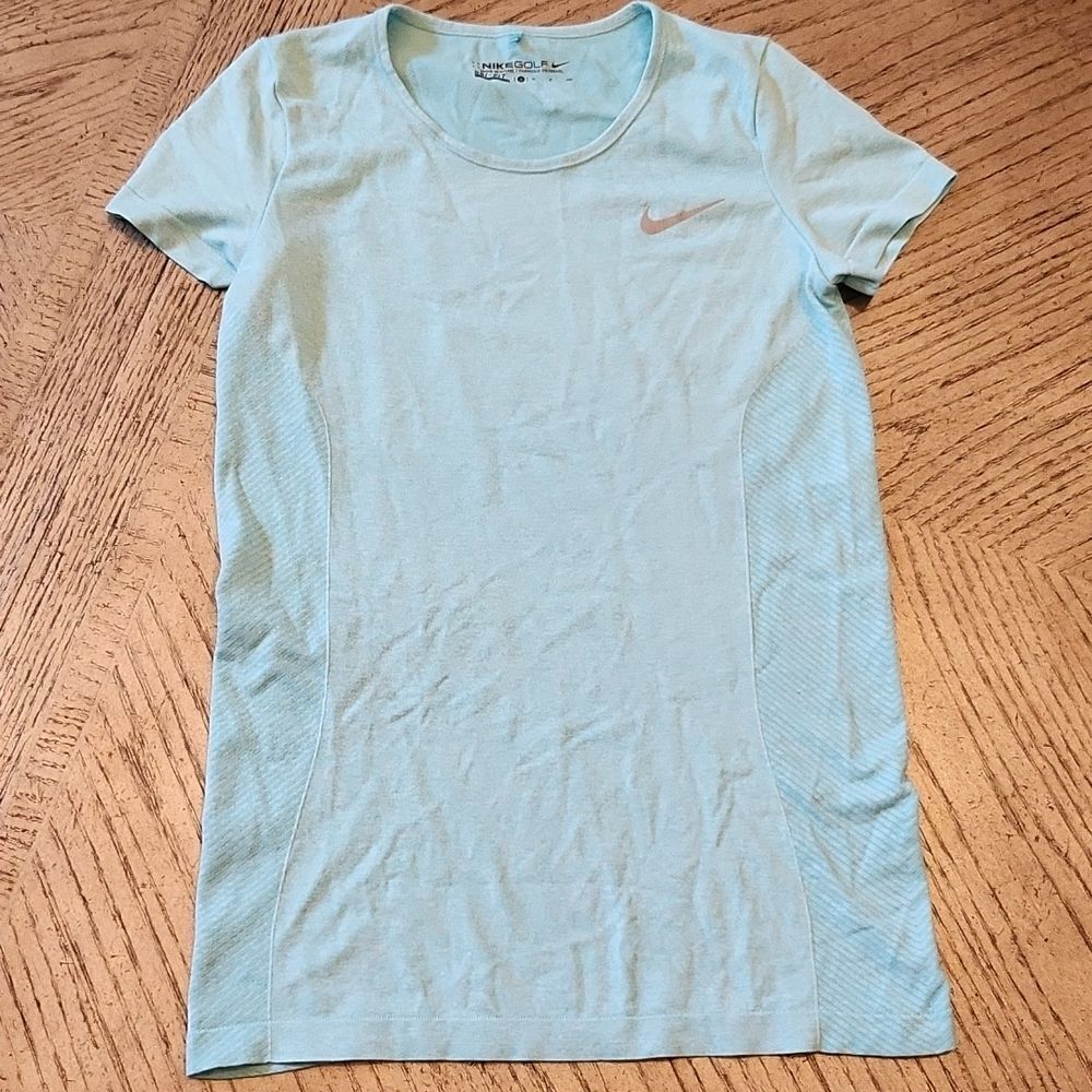 NIKE Golf blue t shirt size S